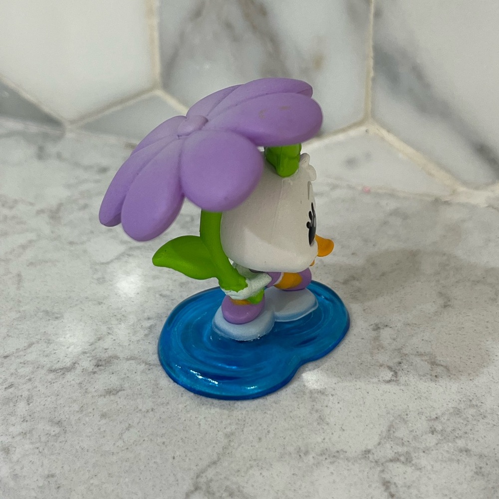Disney Doorable - In Bloom - Daisy - Picture 2 of 6